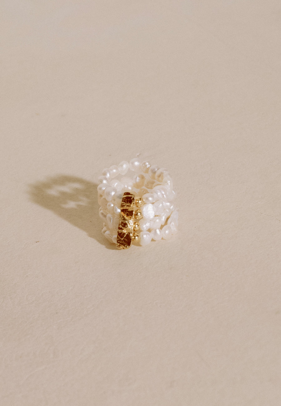 anillo de perlas