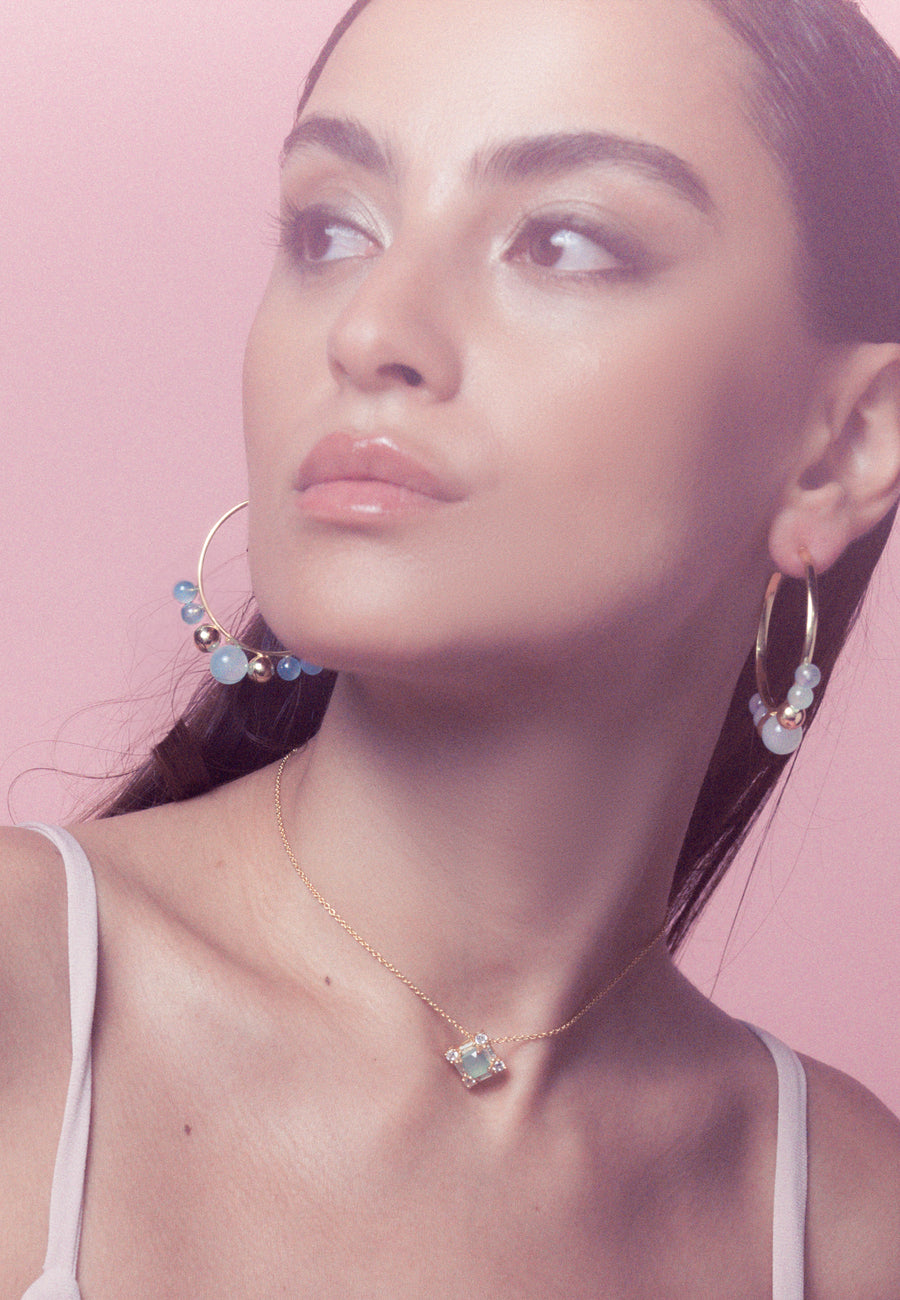 Aros originales con aguamarinas redondas