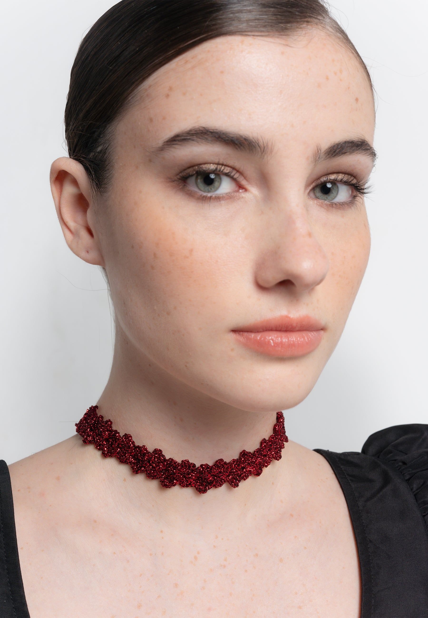 Spike Choker Pitiusas Red LAVANI Jewels