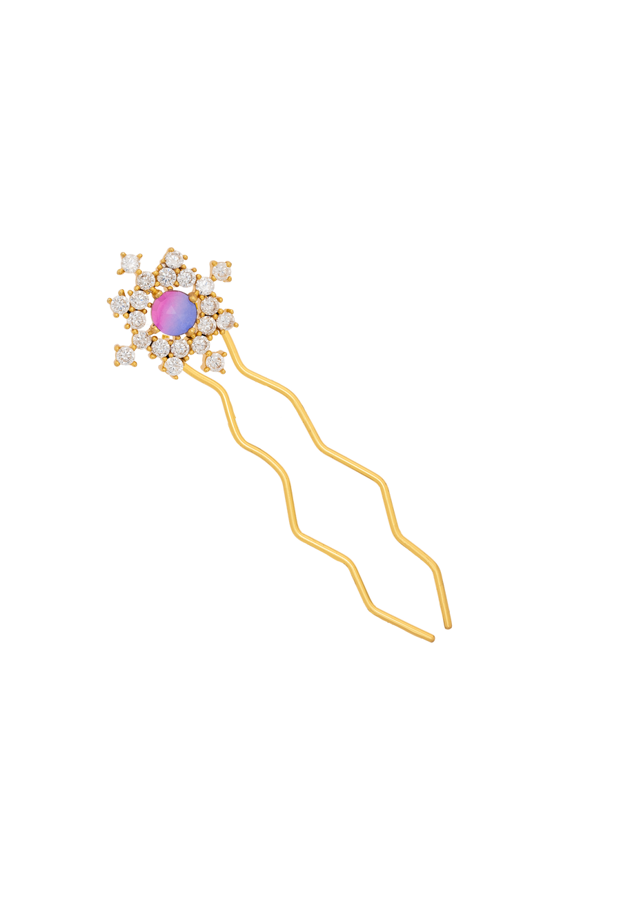 horquilla en forma de estrellas con piedra central en tonos rosa y morado