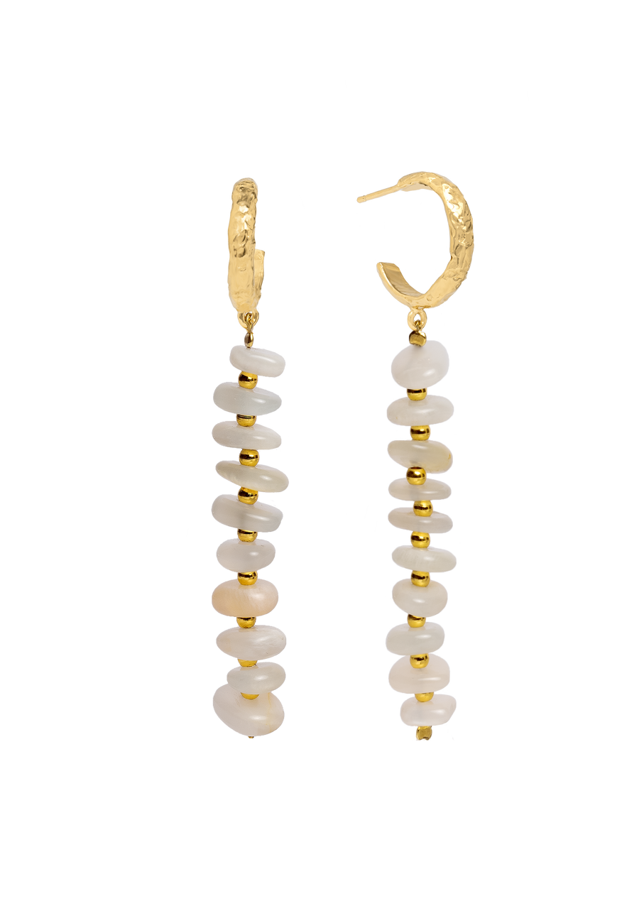aros con piedra blanca colgante