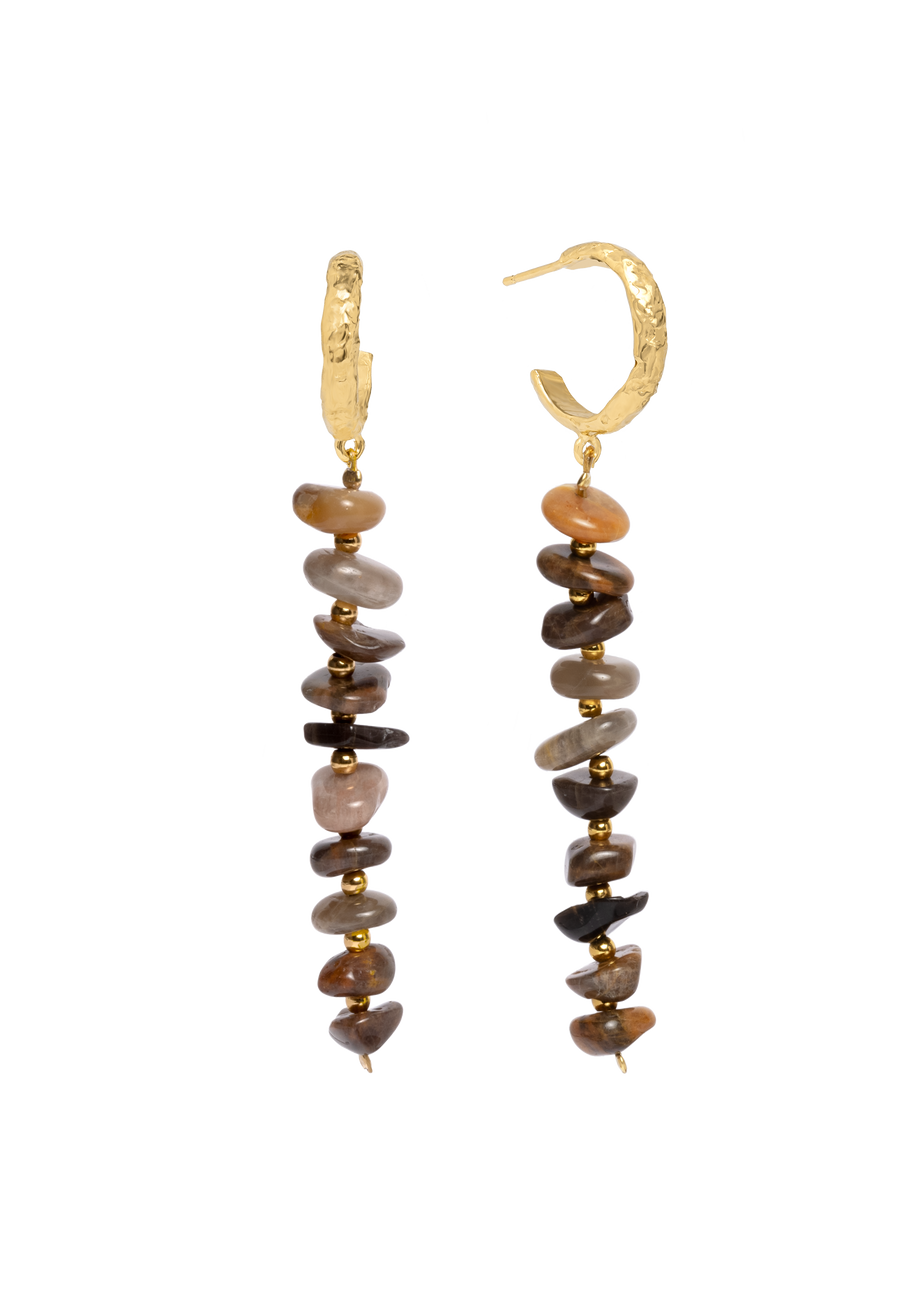 pendientes de piedras marrones