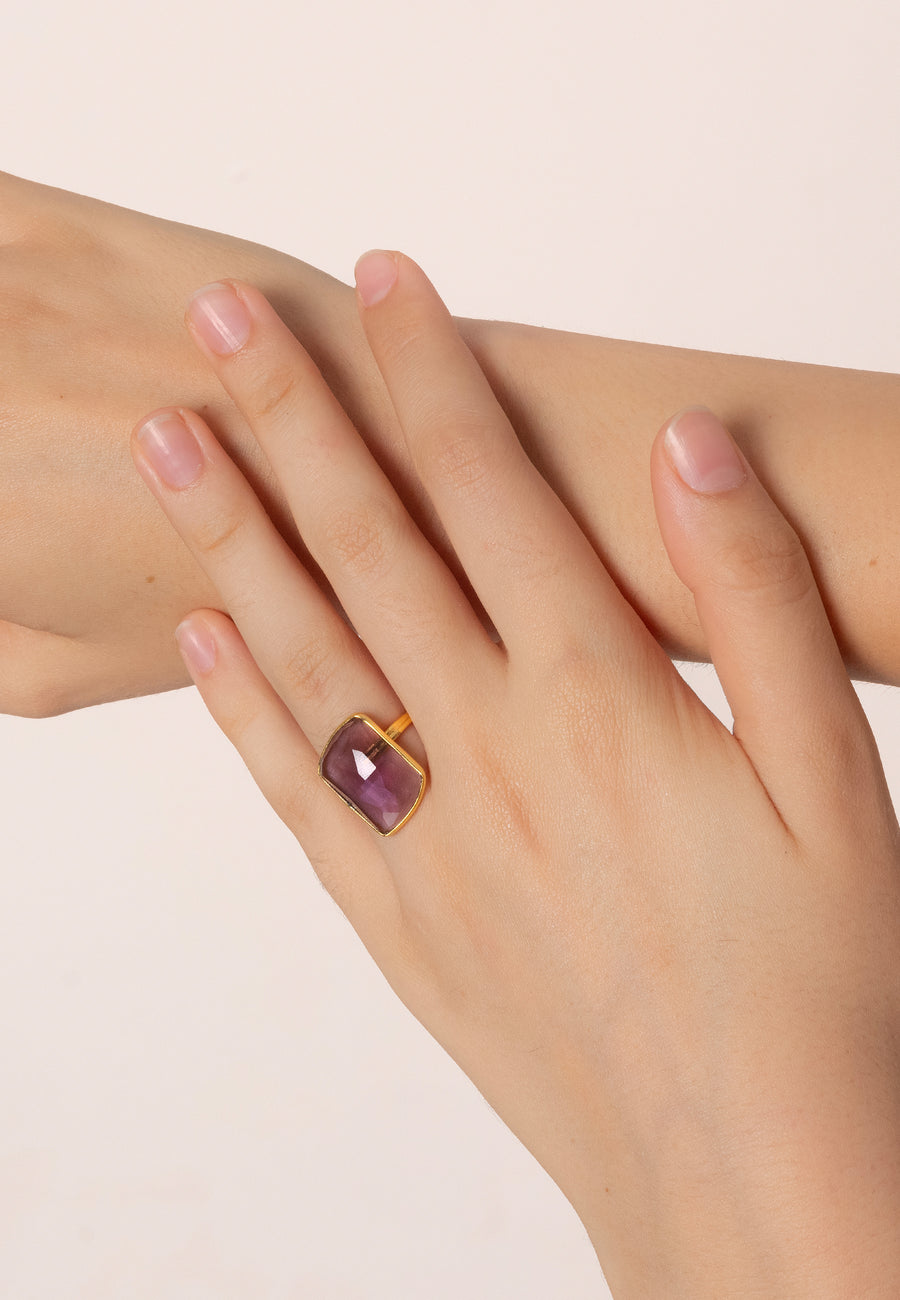 Lila Sternenstaub Ring
