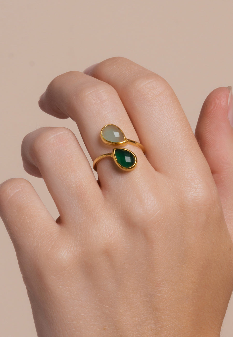 Anillo verde y aguamarina aura