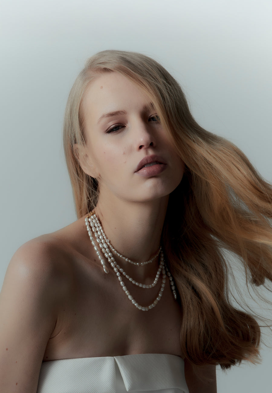 Collar triple Cyra Perlas