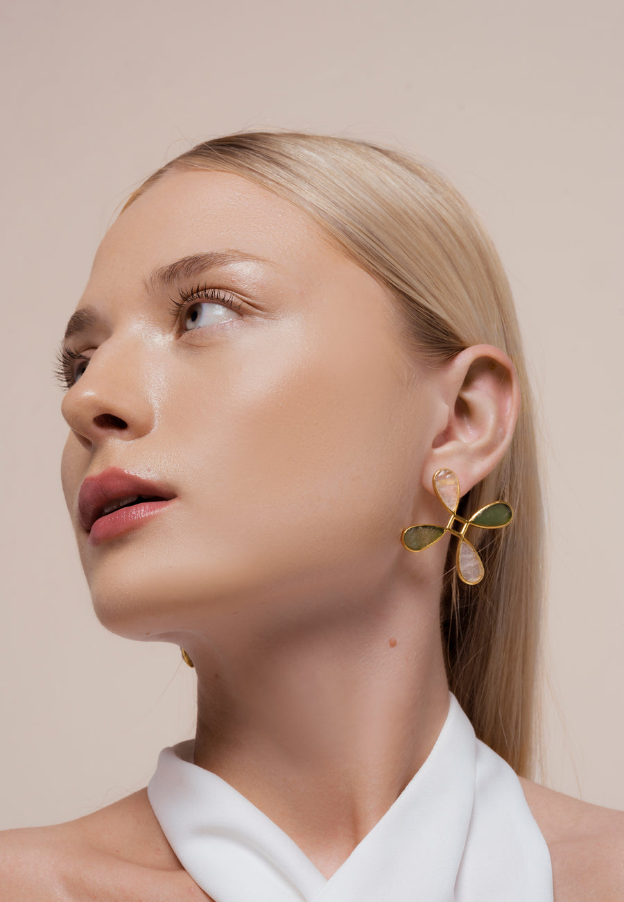 Pendientes de cruz en rosa y verde