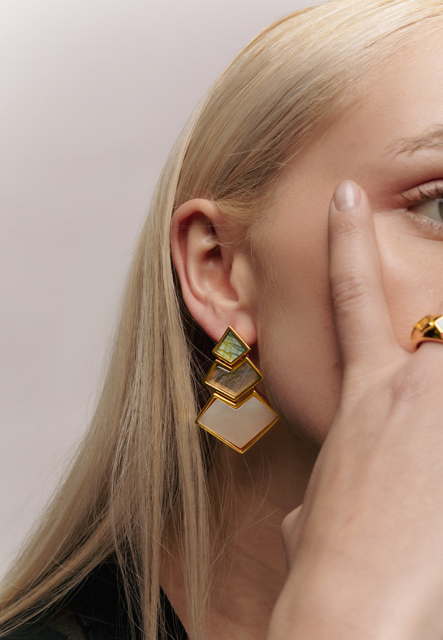 Nefertiti Grey, White Earrings