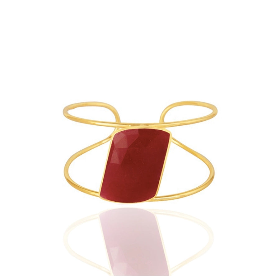 Brazalete ancho con piedra natural color Rubi de frente