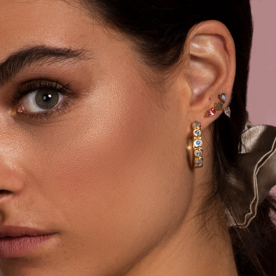 Modelo con Aros Halley Blanco