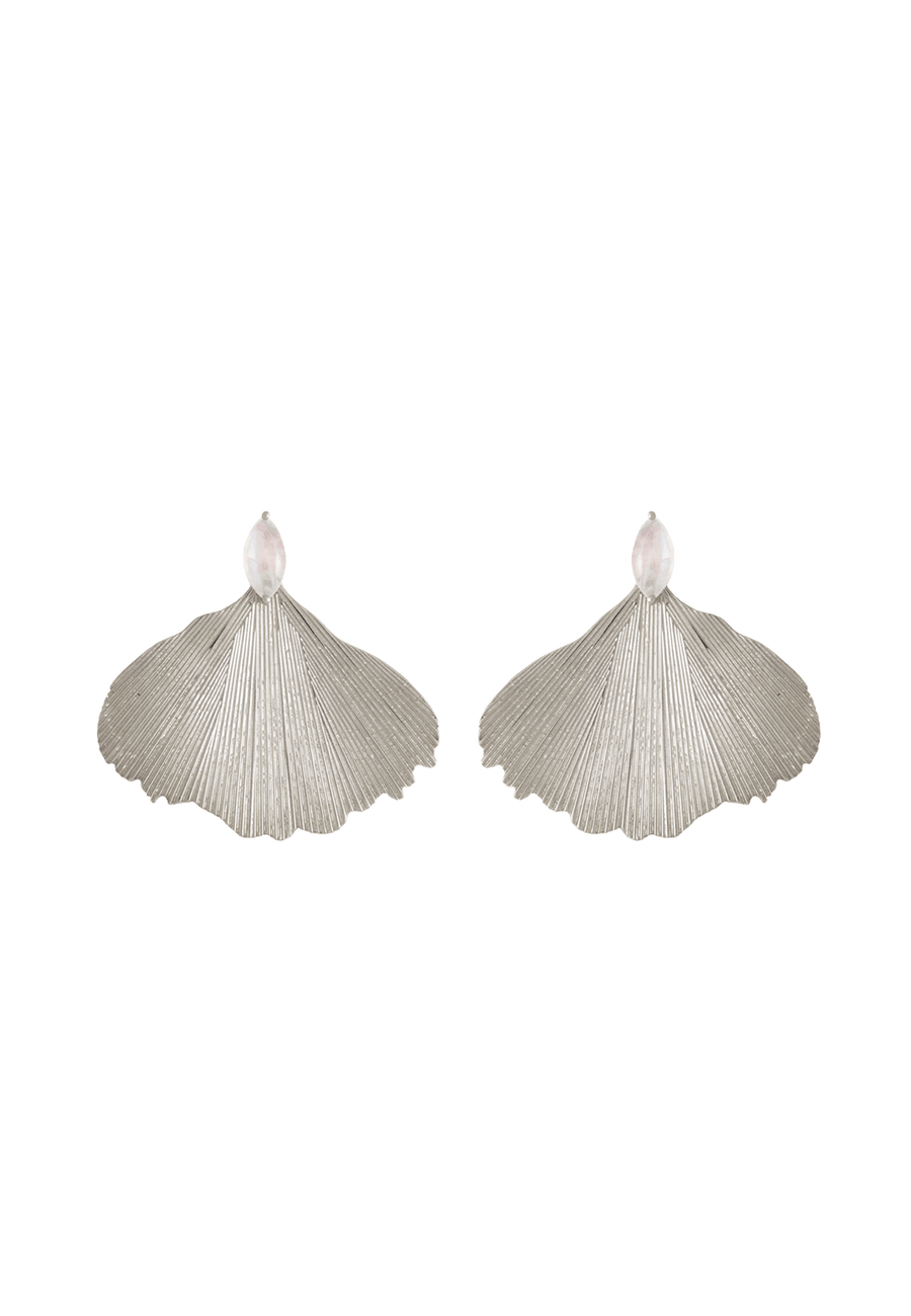 Pendientes plateados en forma de hoja de Ginko japonesa