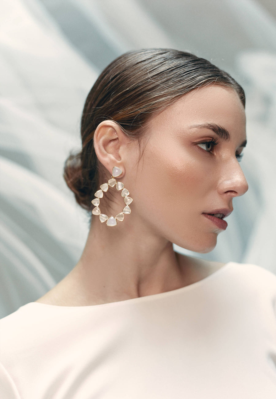 pendientes grandes y blancos novia con piedraluna