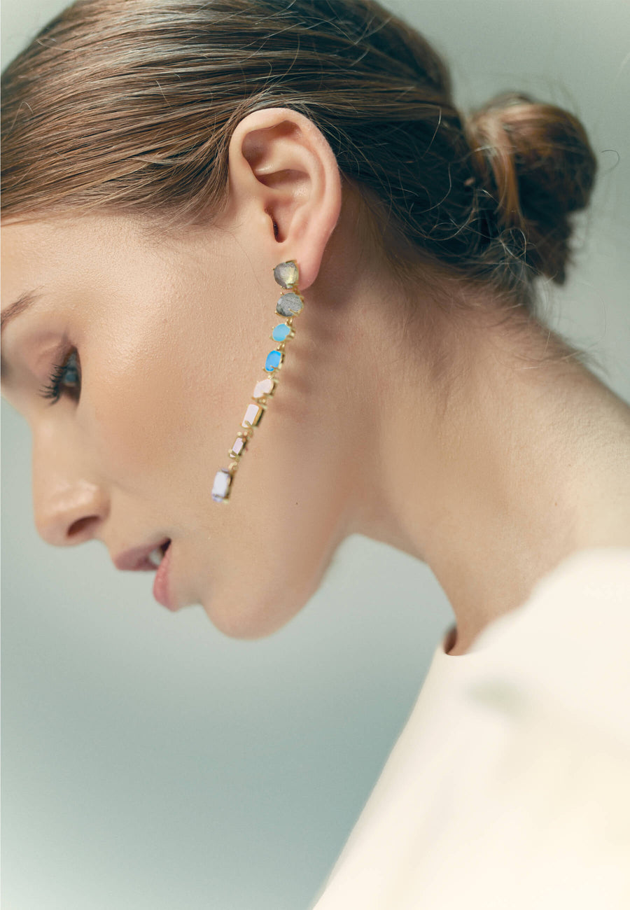 Pendientes largos de novia portobello con piedraluna, aguamarina y labradorita