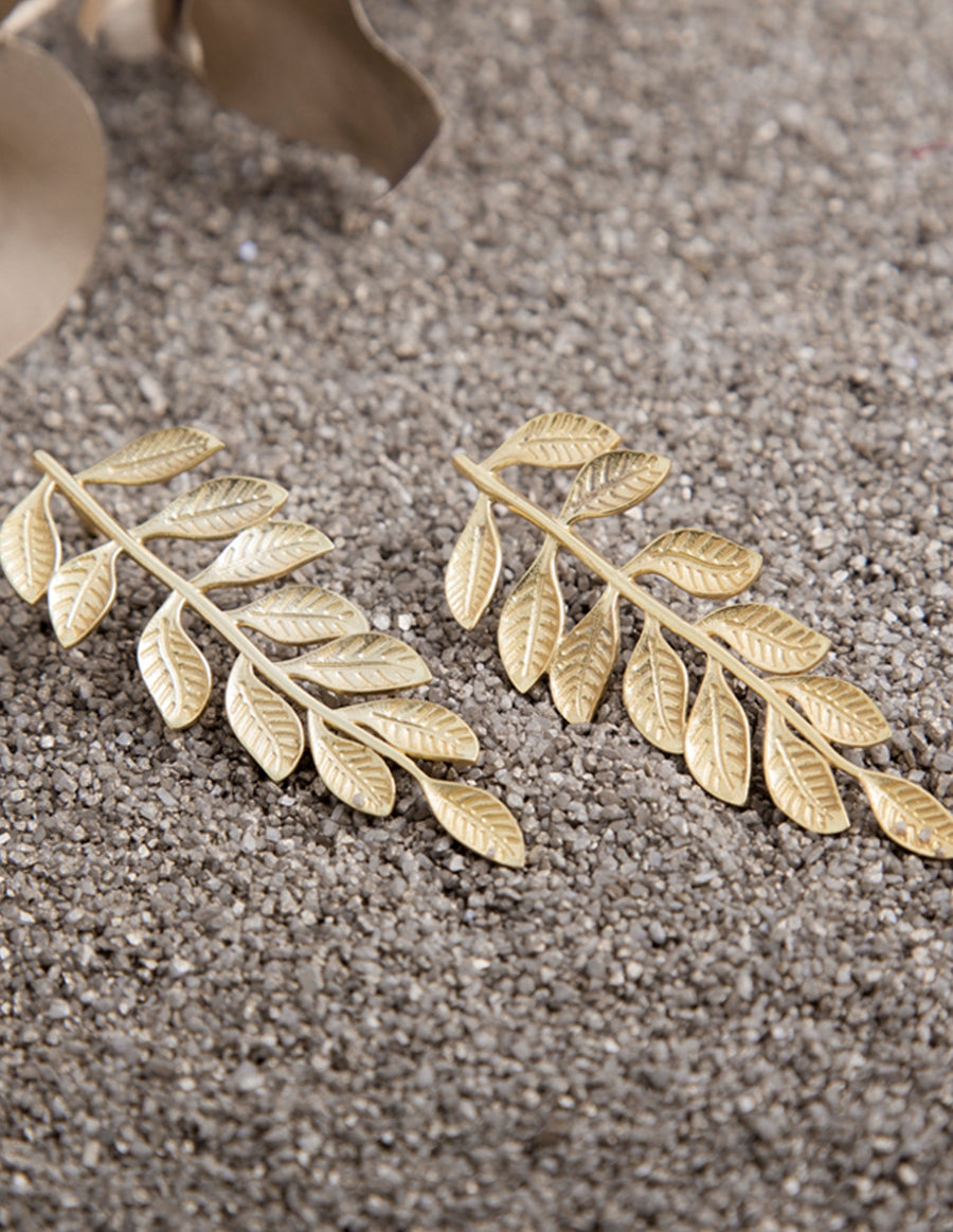 pendientes hoja dorada