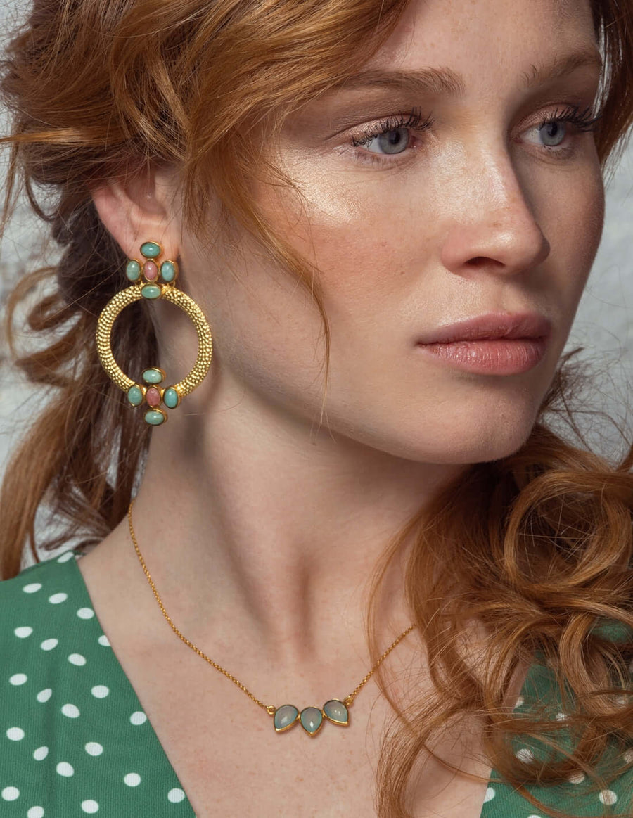pendientes con piedras naturales azul y coral
