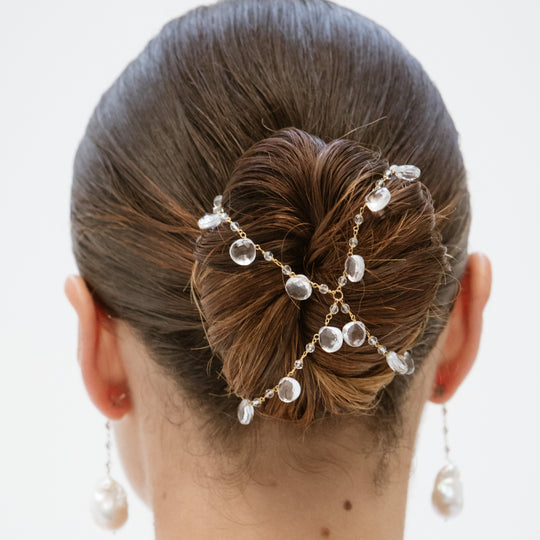 Diadema de perlas para el pelo