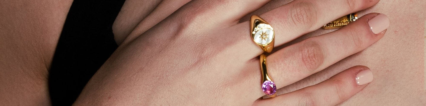 Diseños de anillos de sello de mujer en oro con piedras naturales