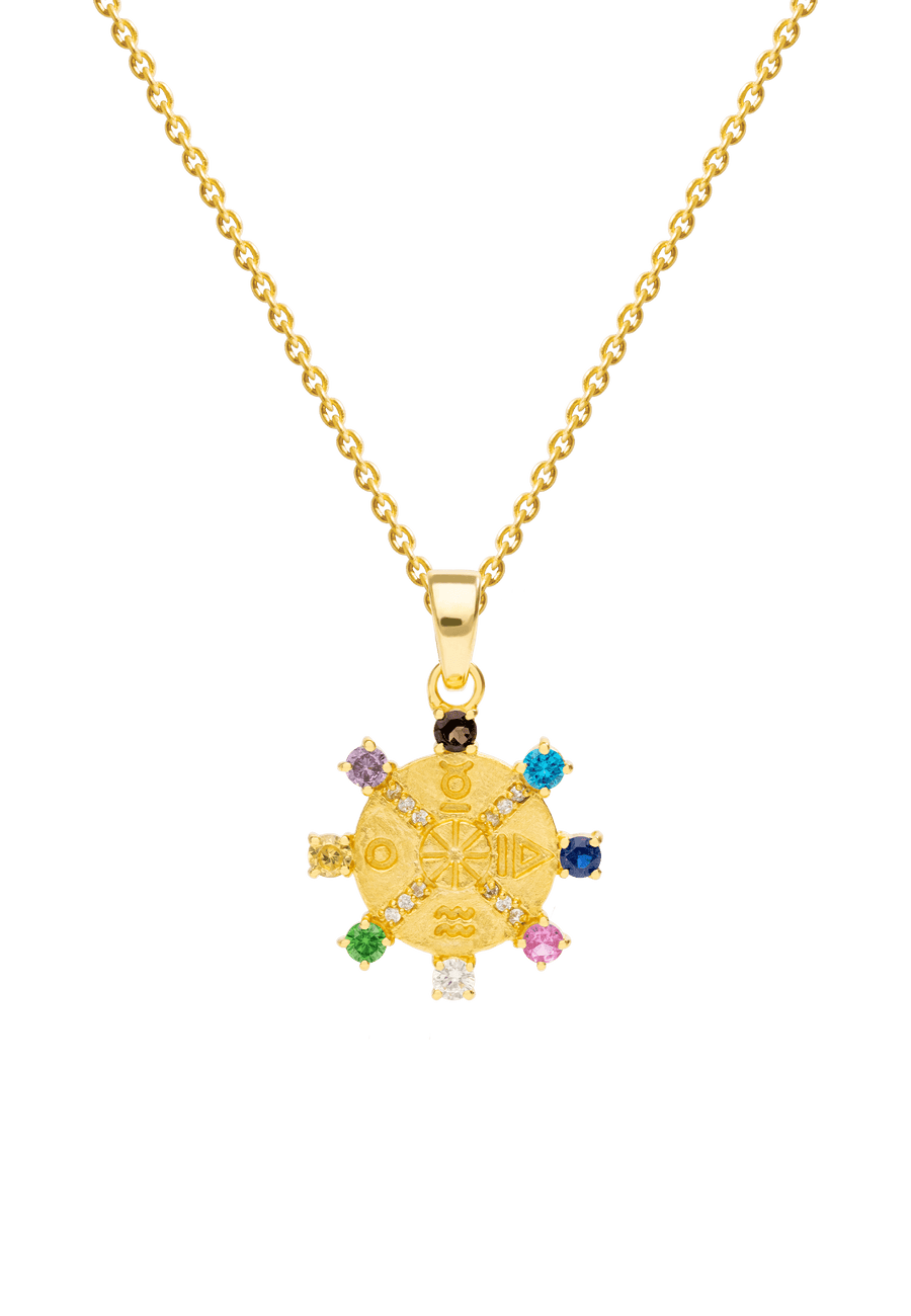 collar dorado de moneda o collar de rueda de la fortuna con simbología del tarot y bordeado por piedras multicolor de lavani jewels