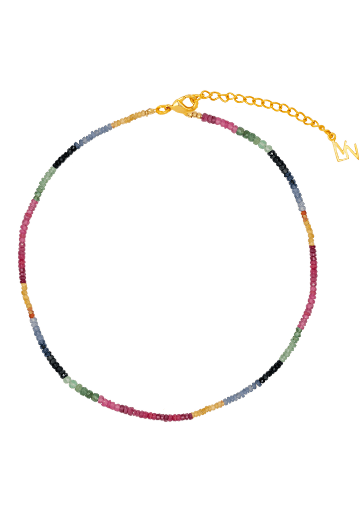 Collar de zafiros multicolores en tonos variados